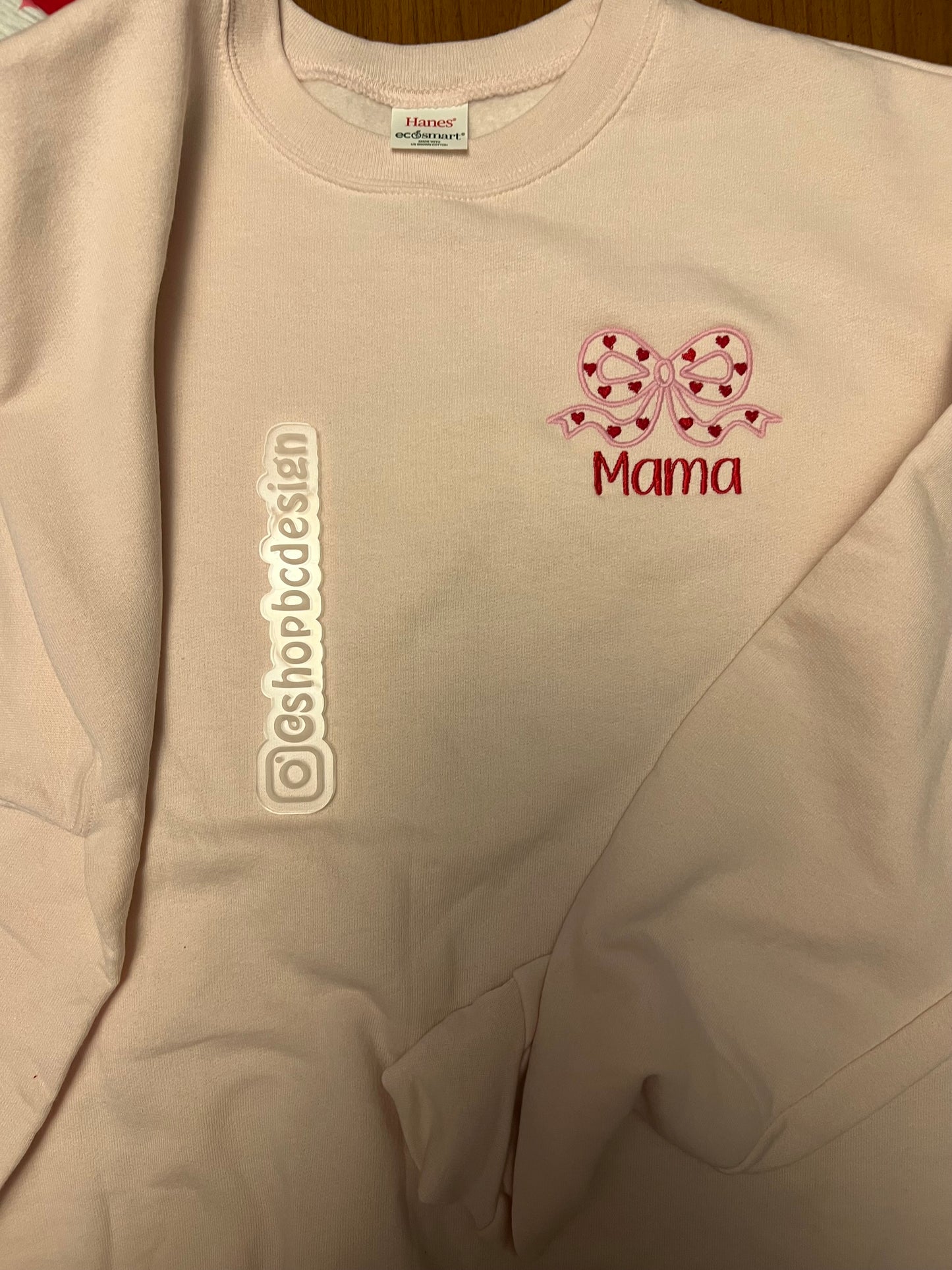 Mama Bow w/ hearts